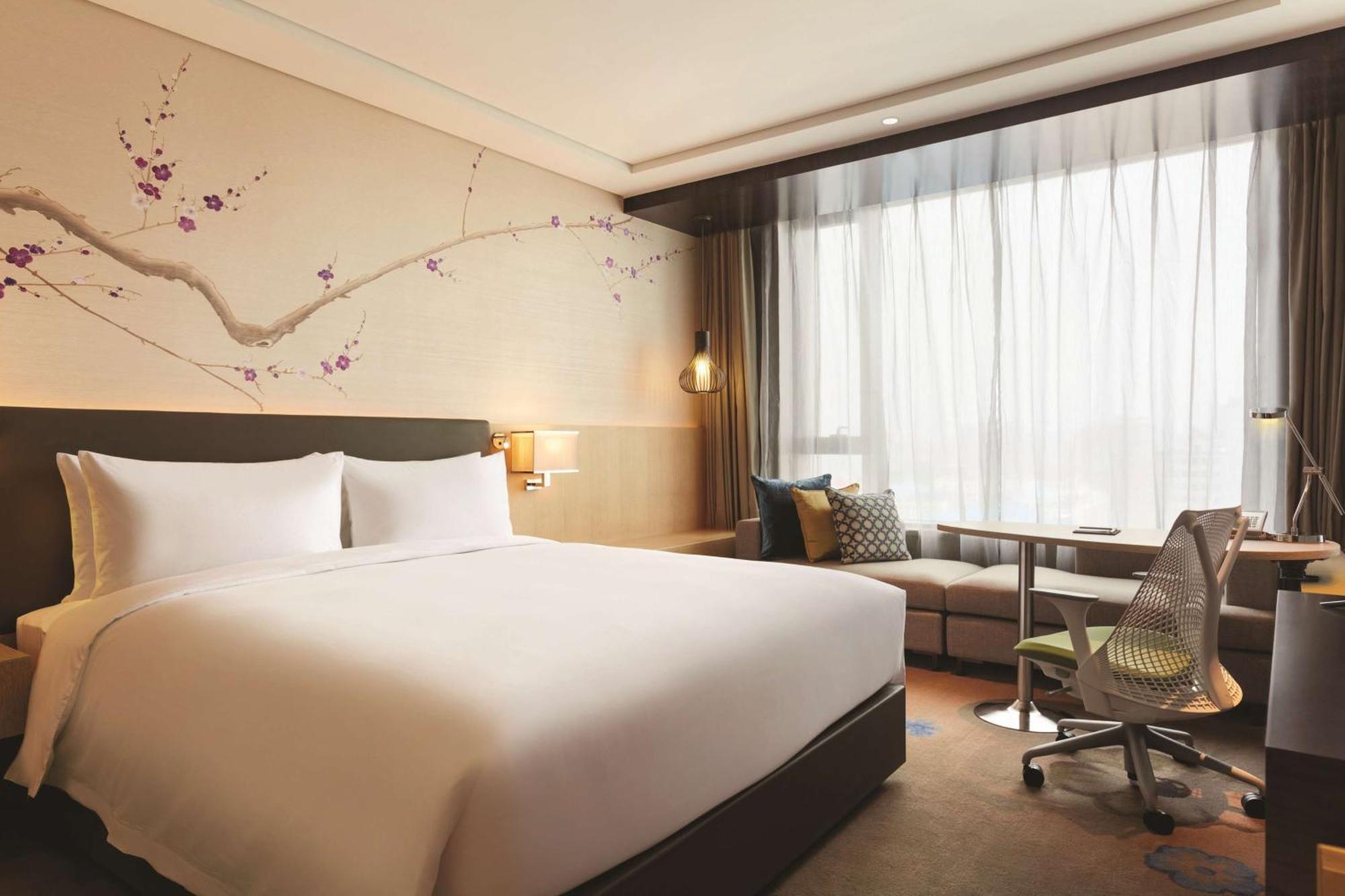 Hilton Garden Inn Dandong Exterior photo